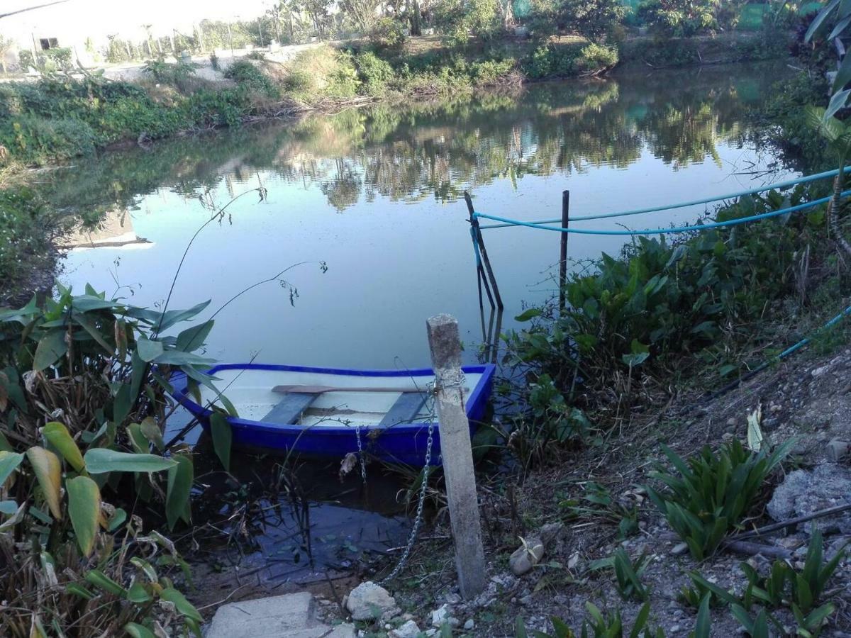 บ้านสวนปวิชญา เกษตรอินทรี Fang Esterno foto